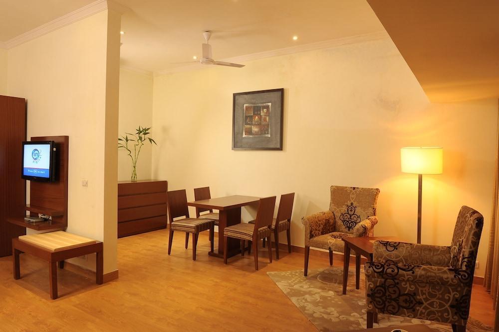 Ahuja Residency Sunder Nagar Ξενοδοχείο Νέο Δελχί Εξωτερικό φωτογραφία