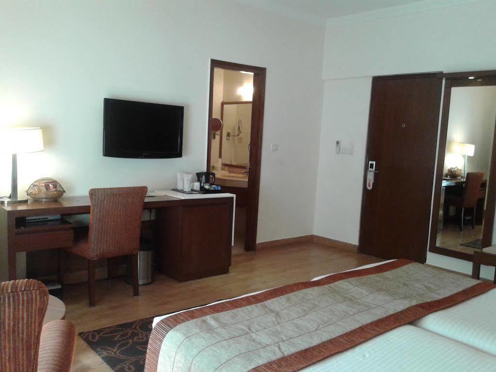 Ahuja Residency Sunder Nagar Ξενοδοχείο Νέο Δελχί Εξωτερικό φωτογραφία